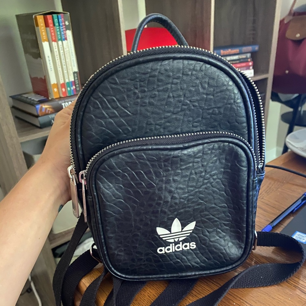 Adidas mini backpack